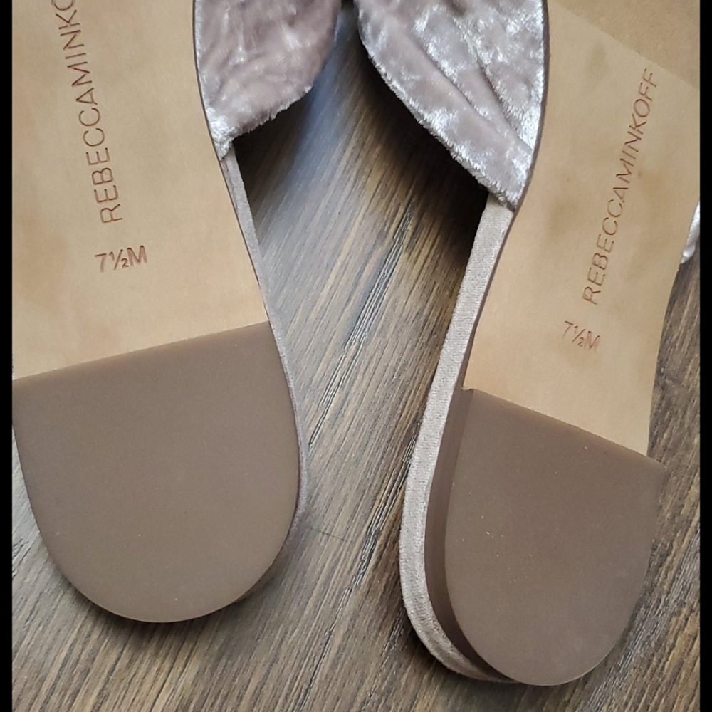 ❌SOLD❌Rebecca Minkoff Velvet Bow Pointed-toe Mules - Picture 6 of 6